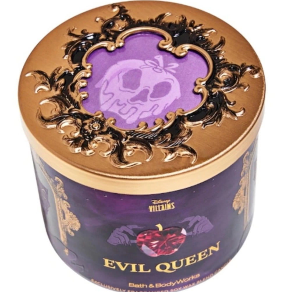 Bath & Body Works Evil Queen Candle - Picture 2 of 2
